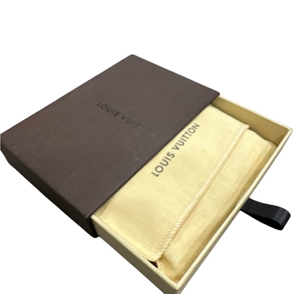 159 Louis Vuitton Vernis Card Case with dustbag and box - Picture 15 of 15